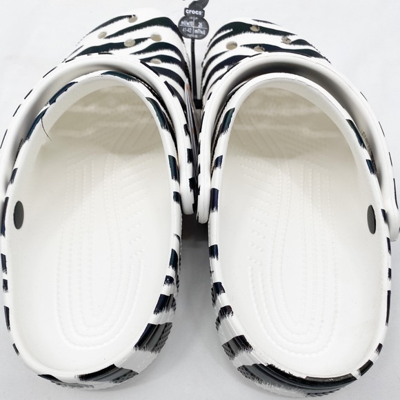 Crocs Zebra Classic Animal Print Clogs - Picture 4 of 14